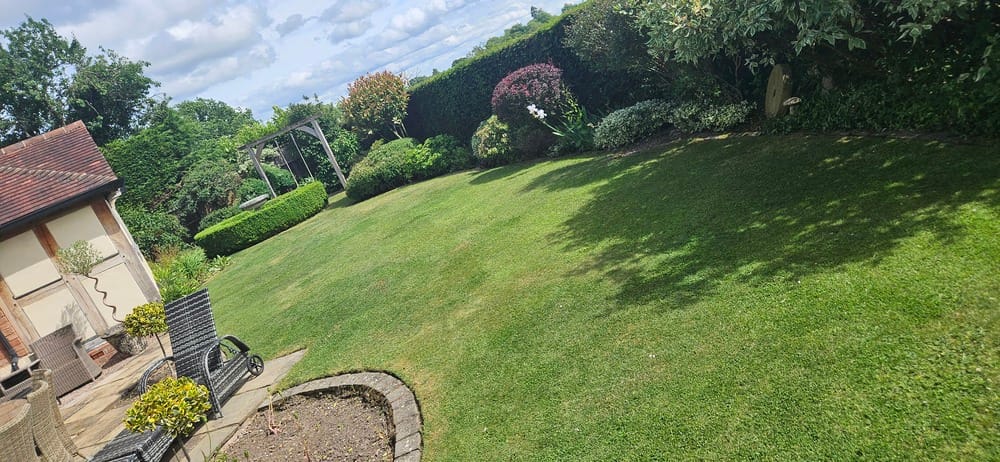 garden maintenance Kidderminster